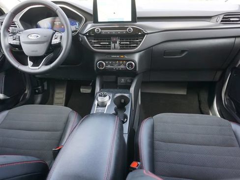 Certified 2022 Ford Escape SEL w/ SEL Stealth AWD Package image 6