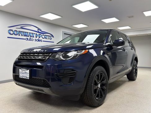 Used 2016 Land Rover Discovery Sport SE image 1
