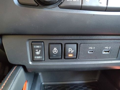 Used 2024 Nissan Frontier PRO-4X w/ Pro Premium Package image 27