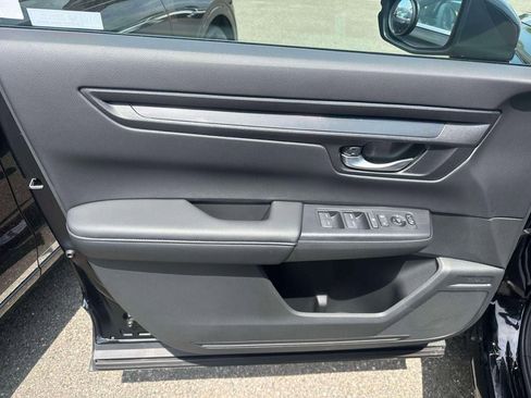 Used 2023 Honda CR-V EX image 16