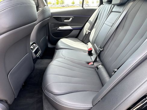 Certified 2026 Mercedes-Benz E 350 4MATIC Sedan image 33