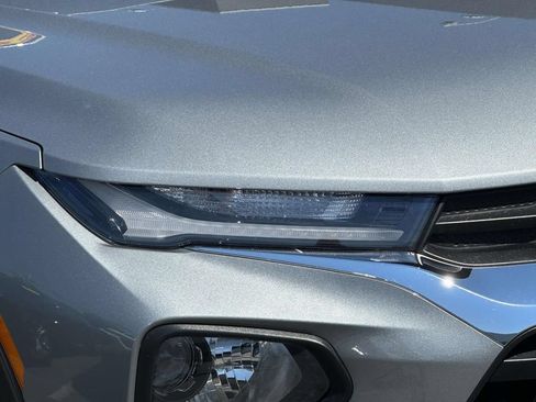 Used 2023 Chevrolet TrailBlazer LT w/ Convenience Package AWD/4WD image 7