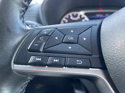 Used 2023 Nissan Sentra SV image 16