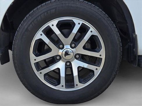 Used 2017 Toyota Sequoia SR5 w/ Premium Package RWD image 24