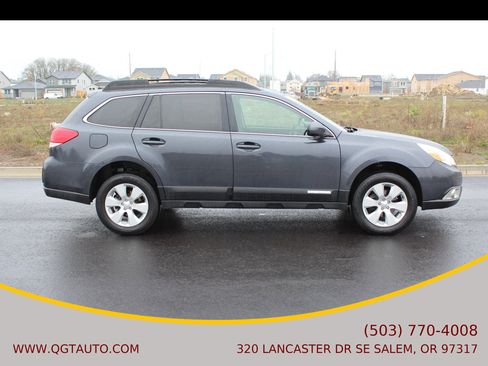 Used 2010 Subaru Outback 2.5i Premium AWD/4WD image 6