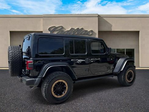Used 2024 Jeep Wrangler Unlimited Rubicon 392 AWD/4WD image 3