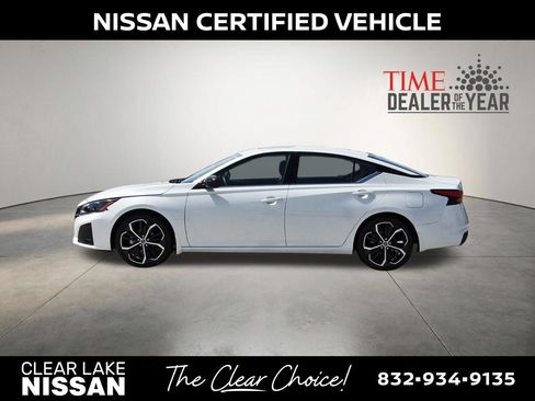 Certified 2025 Nissan Altima 2.5 SR FWD image 4
