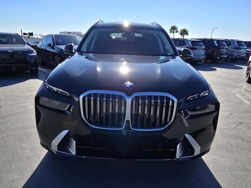 New 2026 BMW X7 xDrive40i w/ Executive Package image 10