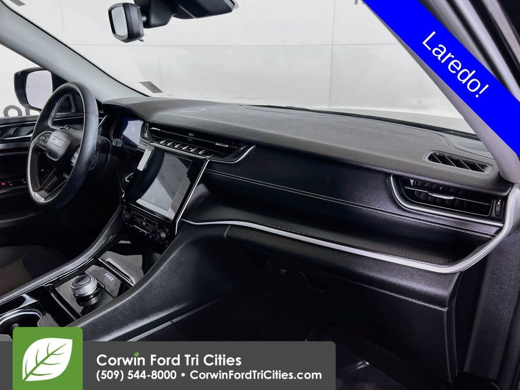 Used 2023 Jeep Grand Cherokee L Laredo w/ Luxury Tech Group I AWD/4WD image 31
