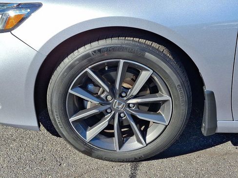 Used 2021 Honda Accord EX-L image 8