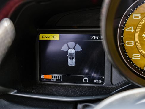 Used 2017 Ferrari 488 Spider RWD image 32