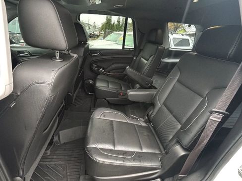Used 2017 GMC Yukon SLT w/ Open Road Package image 16