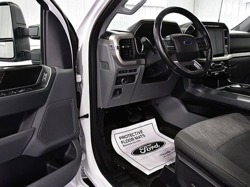 Used 2022 Ford F150 XLT w/ Equipment Group 302A High image 19