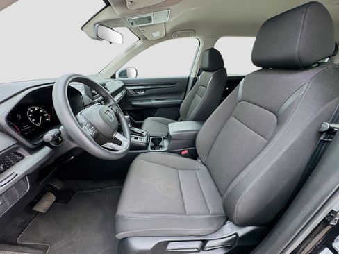 Used 2025 Honda CR-V LX image 13