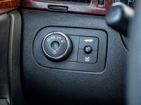 Used 2008 Chevrolet Impala LT image 36