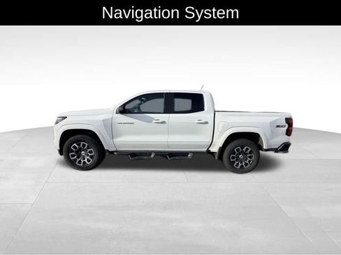 Certified 2024 Chevrolet Colorado Z71 w/ Z71 Convenience Package 2 image 4