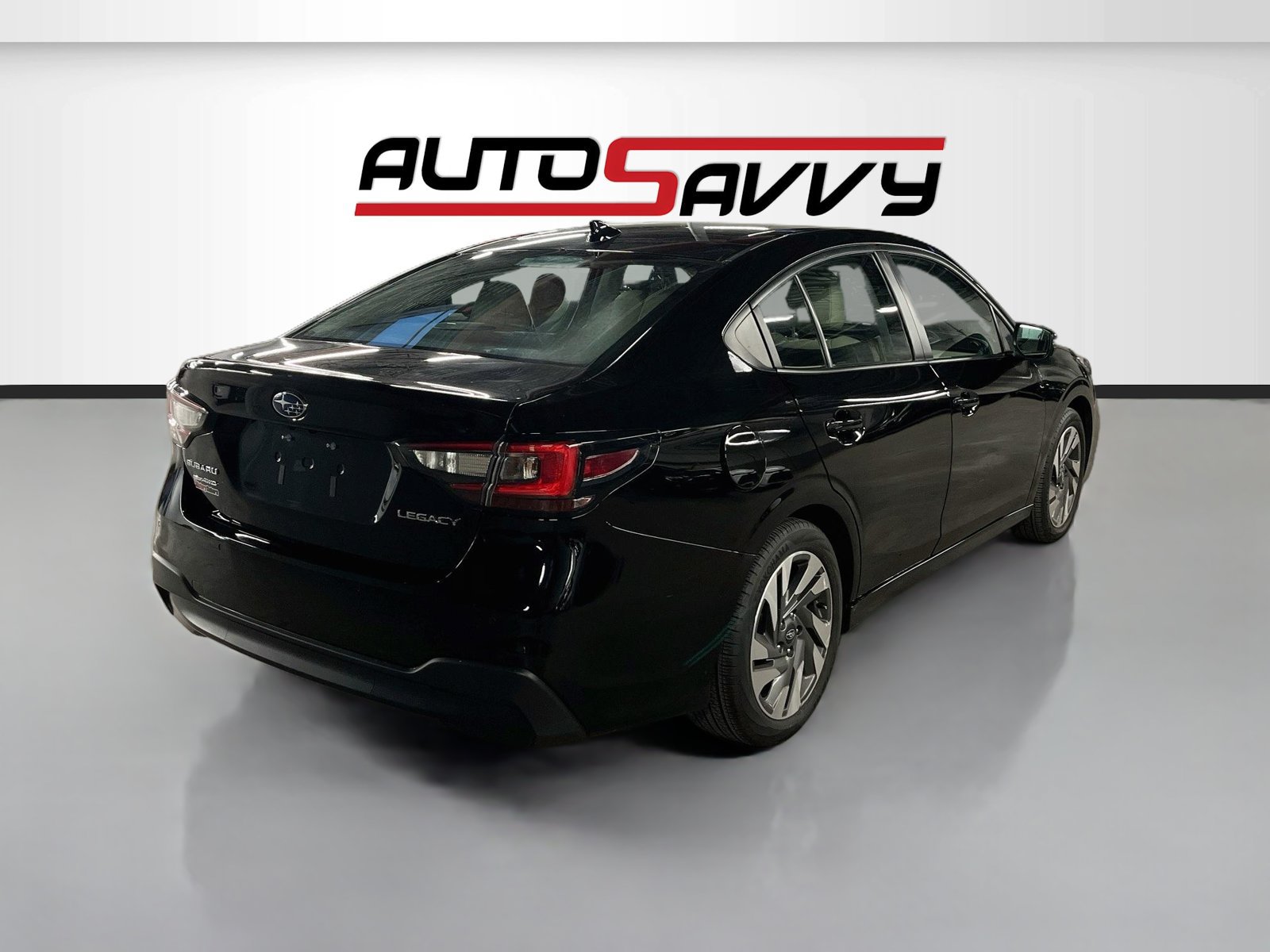Used 2024 Subaru Legacy Limited AWD/4WD image 7