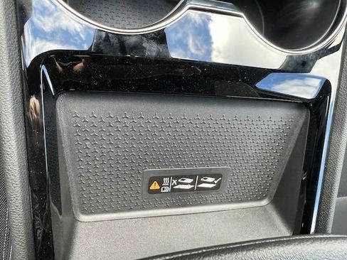 New 2025 Chevrolet Blazer EV LT image 15