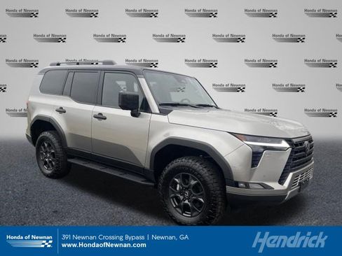 Used 2025 Lexus GX 550 image 1