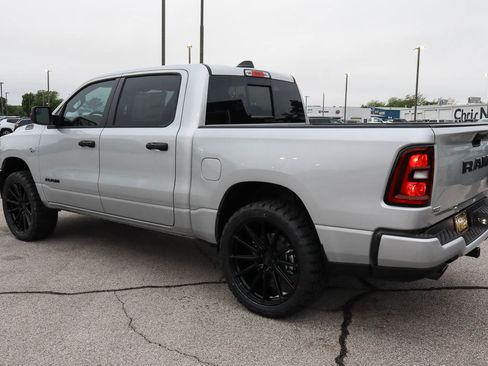 New 2026 RAM 1500 Express AWD/4WD image 9
