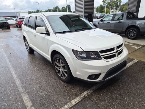 Used 2019 Dodge Journey GT AWD/4WD image 1