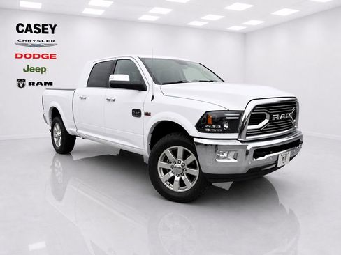 Used 2018 RAM 2500 Longhorn RWD image 2