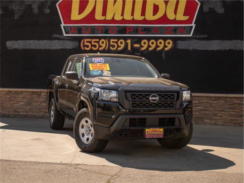 Used 2022 Nissan Frontier S w/ Technology Package AWD/4WD image 4