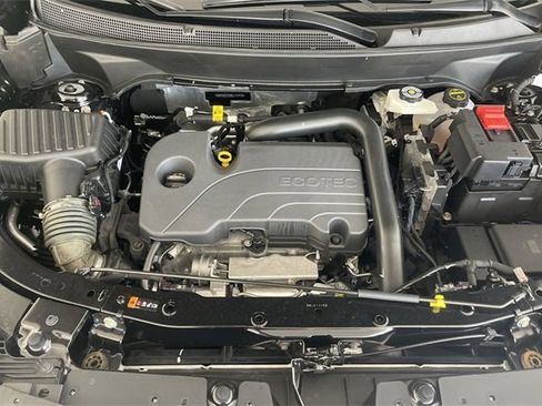 Used 2025 Chevrolet Equinox LT w/ Safety and Technology Package image 50