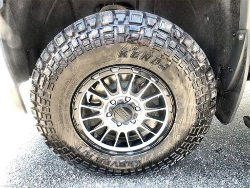 Used 2017 GMC Sierra 1500 SLT image 10