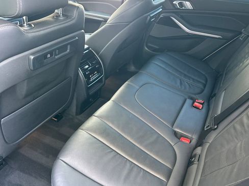 Used 2020 BMW X5 sDrive40i w/ M Sport Package RWD image 12