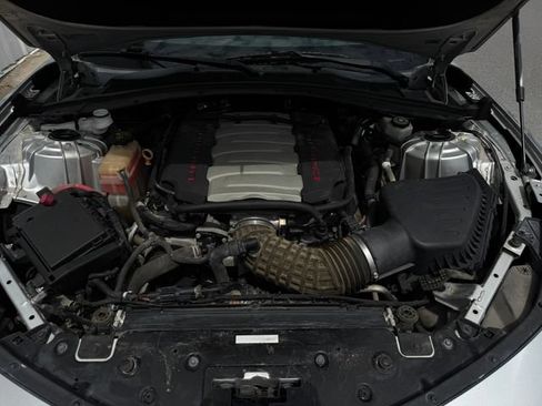 Used 2017 Chevrolet Camaro SS RWD image 39