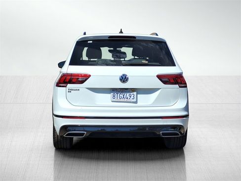 Used 2020 Volkswagen Tiguan SE R-Line image 5