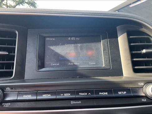 Used 2020 Hyundai Elantra SE w/ Cargo Package (C1) FWD image 37