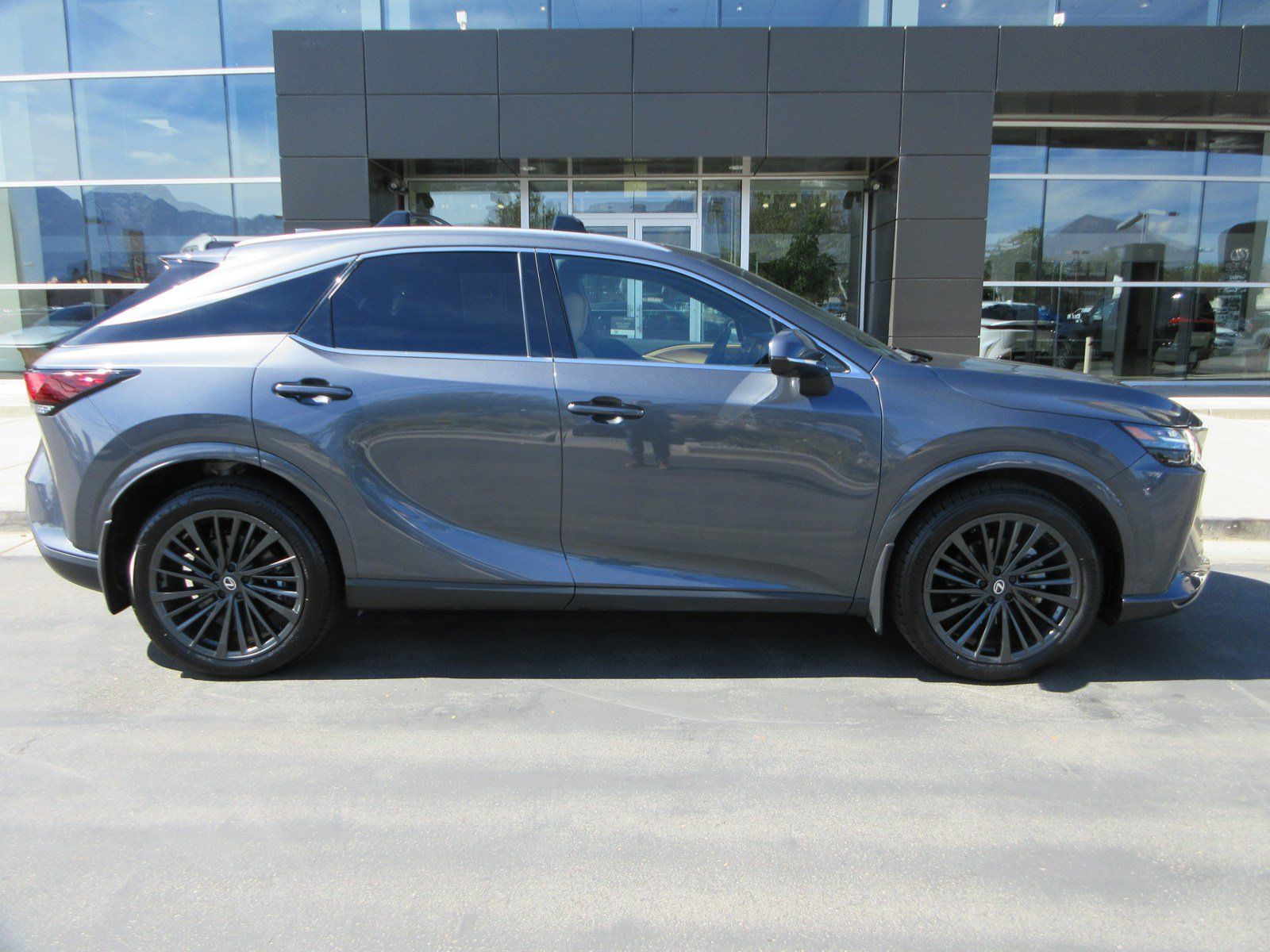 Used 2026 Lexus RX 350h w/ Convenience Package AWD/4WD image 11