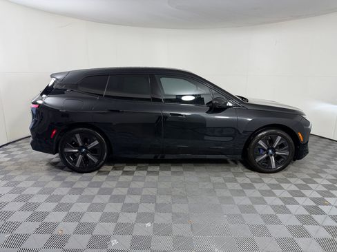 Certified 2024 BMW iX xDrive50 w/ Premium Package AWD/4WD image 8