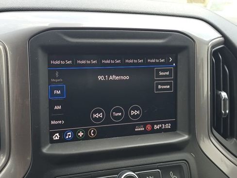 Used 2021 Chevrolet Silverado 1500 Custom Trail Boss image 31