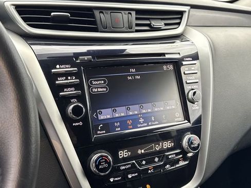 Used 2023 Nissan Murano SL w/ SL Moonroof Package image 18