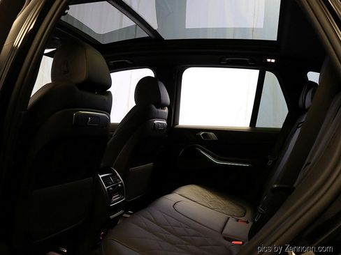 Certified 2025 BMW X5 xDrive40i w/ Premium Package image 13