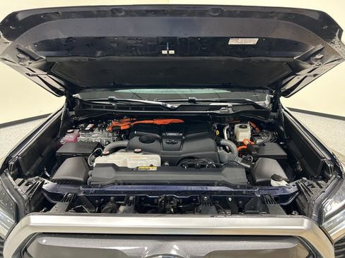 Used 2024 Toyota Tundra Limited image 27