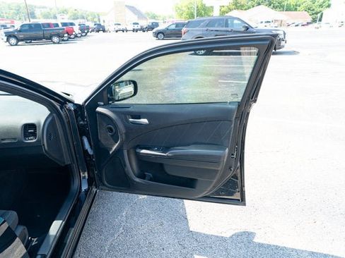 Used 2023 Dodge Charger SXT w/ Blacktop Special Edition AWD/4WD image 16