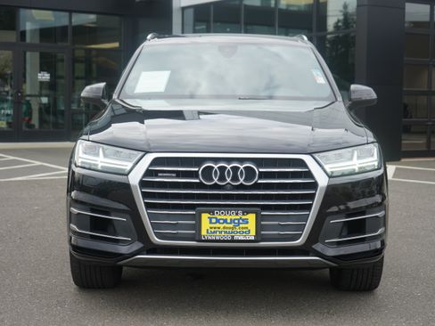 Used 2017 Audi Q7 3.0T Premium Plus AWD/4WD image 10