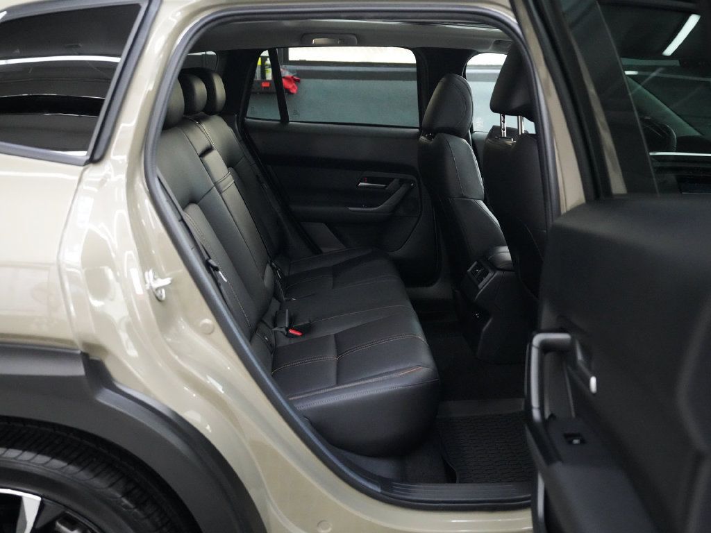 Used 2024 MAZDA CX-50 AWD 2.5 Turbo w/ Weather Package image 33