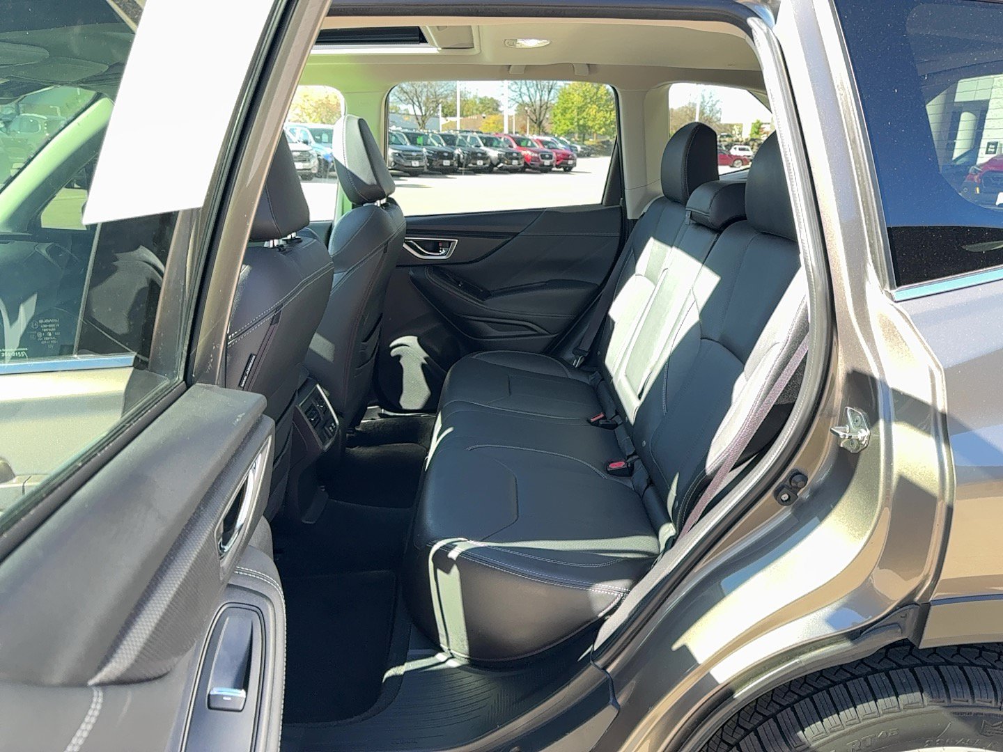 Used 2019 Subaru Forester Limited w/ Popular Package #3 AWD/4WD image 17