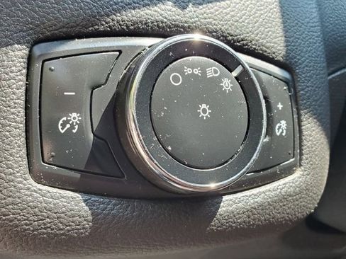 Used 2013 Ford C-MAX SE FWD image 22