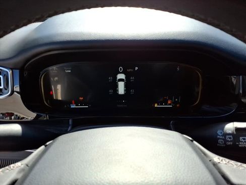 Used 2022 Jeep Wagoneer Series III w/ Premium Group I image 20