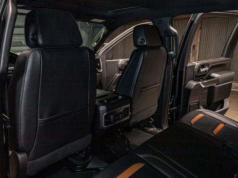 Used 2022 GMC Sierra 2500 AT4 w/ AT4 Premium Plus Package image 24