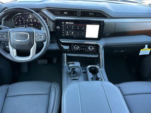 New 2026 GMC Sierra 1500 Denali w/ Technology Package AWD/4WD image 12