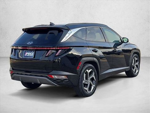 Used 2022 Hyundai Tucson Limited w/ Cargo Package FWD image 5