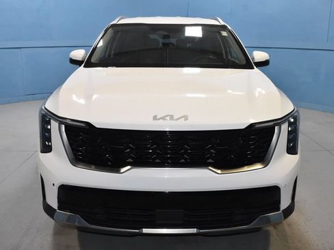 Used 2024 Kia Sorento S FWD image 25