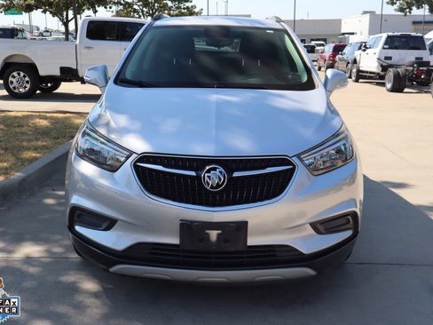 Used 2018 Buick Encore Preferred FWD image 9